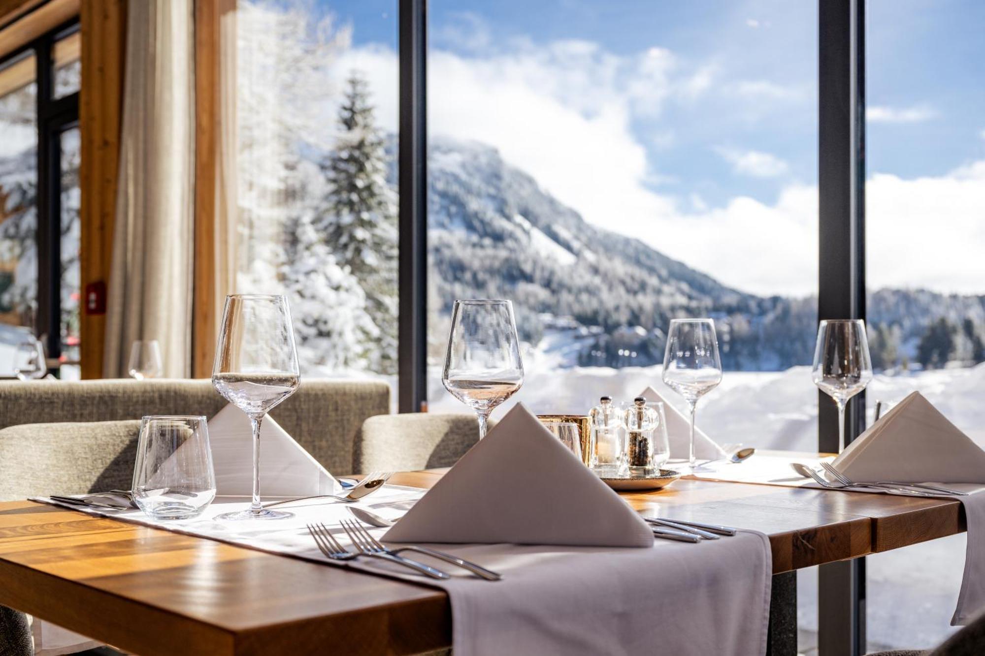 Alpin Peaks Hotell Turracher Hohe Eksteriør bilde