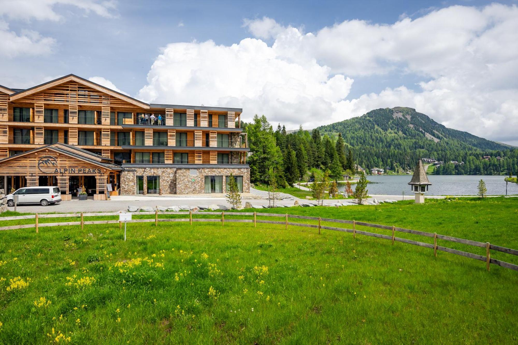 Alpin Peaks Hotell Turracher Hohe Eksteriør bilde